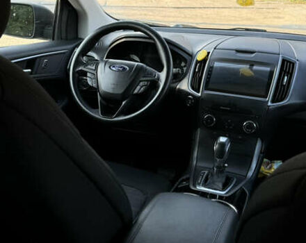 Сірий Форд Едж, об'ємом двигуна 2 л та пробігом 117 тис. км за 15300 $, фото 5 на Automoto.ua