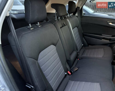 Сірий Форд Едж, об'ємом двигуна 2 л та пробігом 55 тис. км за 15000 $, фото 29 на Automoto.ua