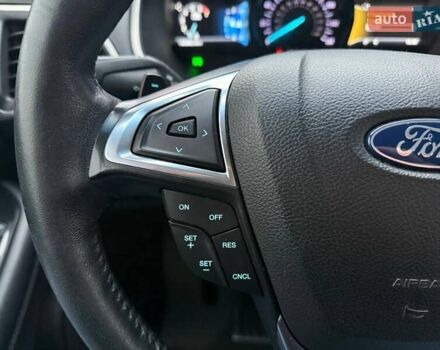 Серый Форд Эдж, объемом двигателя 2 л и пробегом 95 тыс. км за 16990 $, фото 16 на Automoto.ua