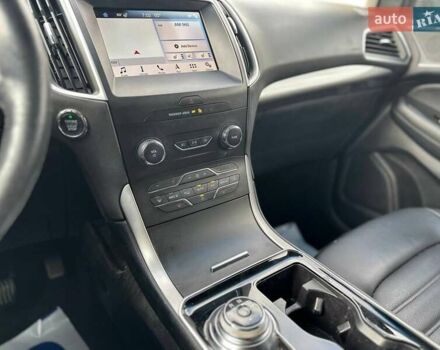 Сірий Форд Едж, об'ємом двигуна 2 л та пробігом 114 тис. км за 14700 $, фото 15 на Automoto.ua