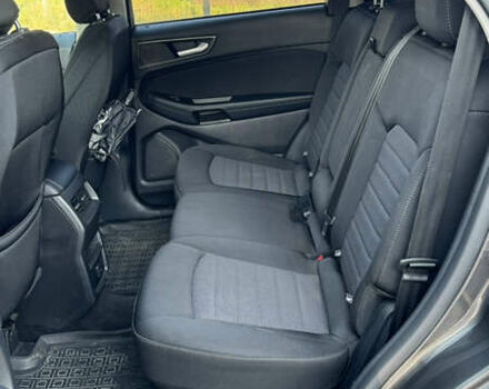 Сірий Форд Едж, об'ємом двигуна 2 л та пробігом 117 тис. км за 15300 $, фото 4 на Automoto.ua