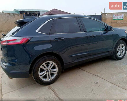 Серый Форд Эдж, объемом двигателя 2 л и пробегом 88 тыс. км за 18000 $, фото 2 на Automoto.ua