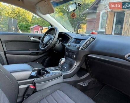 Серый Форд Эдж, объемом двигателя 2 л и пробегом 53 тыс. км за 15900 $, фото 9 на Automoto.ua