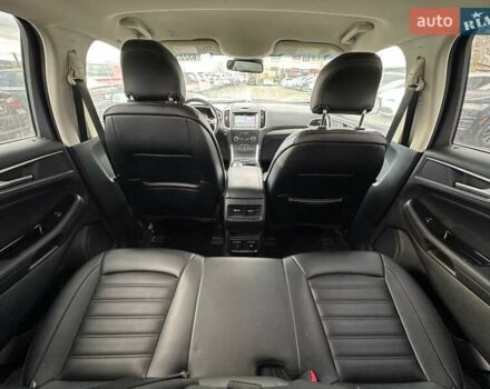 Сірий Форд Едж, об'ємом двигуна 2 л та пробігом 114 тис. км за 14700 $, фото 20 на Automoto.ua