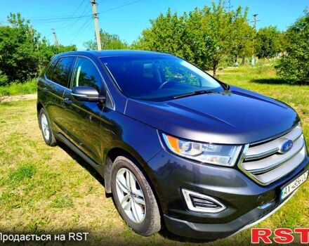 Сірий Форд Едж, об'ємом двигуна 2 л та пробігом 98 тис. км за 18500 $, фото 4 на Automoto.ua