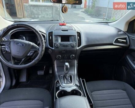 Серый Форд Эдж, объемом двигателя 2 л и пробегом 53 тыс. км за 15900 $, фото 21 на Automoto.ua