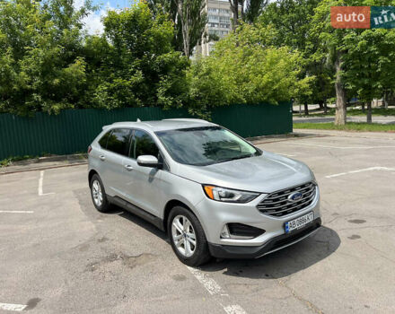 Серый Форд Эдж, объемом двигателя 2 л и пробегом 210 тыс. км за 19000 $, фото 3 на Automoto.ua