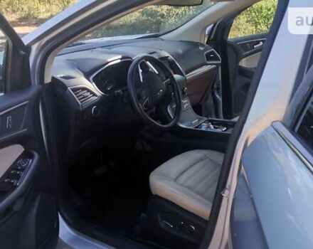 Серый Форд Эдж, объемом двигателя 2 л и пробегом 113 тыс. км за 20100 $, фото 39 на Automoto.ua