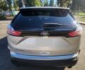Сірий Форд Едж, об'ємом двигуна 2 л та пробігом 49 тис. км за 11000 $, фото 4 на Automoto.ua