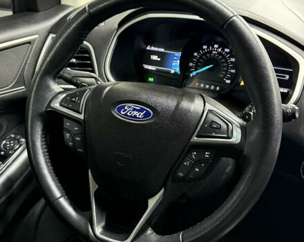 Сірий Форд Едж, об'ємом двигуна 2 л та пробігом 111 тис. км за 19999 $, фото 21 на Automoto.ua