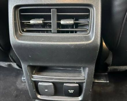 Серый Форд Эдж, объемом двигателя 2 л и пробегом 46 тыс. км за 20200 $, фото 11 на Automoto.ua