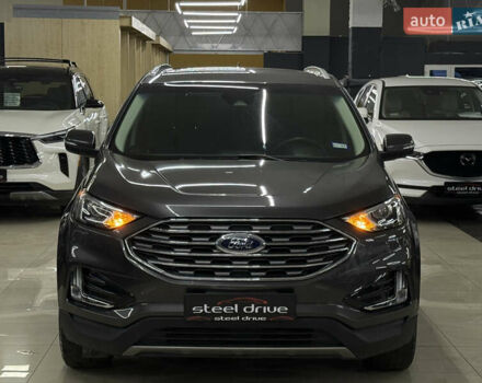 Сірий Форд Едж, об'ємом двигуна 2 л та пробігом 65 тис. км за 17499 $, фото 3 на Automoto.ua