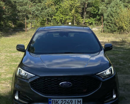 Серый Форд Эдж, объемом двигателя 2 л и пробегом 95 тыс. км за 23500 $, фото 2 на Automoto.ua
