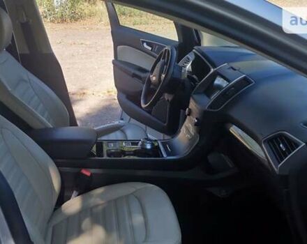 Серый Форд Эдж, объемом двигателя 2 л и пробегом 113 тыс. км за 20100 $, фото 44 на Automoto.ua