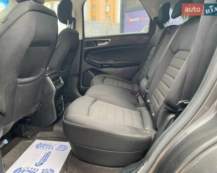 Серый Форд Эдж, объемом двигателя 2 л и пробегом 79 тыс. км за 23500 $, фото 18 на Automoto.ua