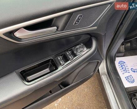 Серый Форд Эдж, объемом двигателя 2 л и пробегом 79 тыс. км за 23500 $, фото 8 на Automoto.ua