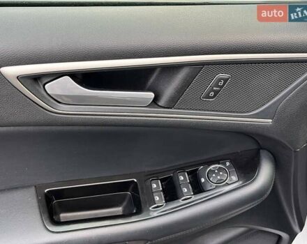 Серый Форд Эдж, объемом двигателя 2 л и пробегом 167 тыс. км за 14300 $, фото 10 на Automoto.ua