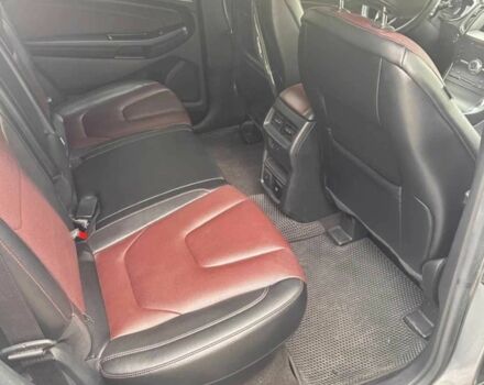 Серый Форд Эдж, объемом двигателя 2 л и пробегом 124 тыс. км за 15000 $, фото 5 на Automoto.ua