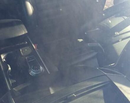 Сірий Форд Едж, об'ємом двигуна 2 л та пробігом 155 тис. км за 18999 $, фото 4 на Automoto.ua