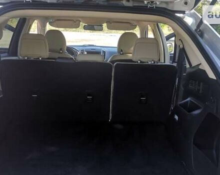 Серый Форд Эдж, объемом двигателя 2 л и пробегом 113 тыс. км за 20100 $, фото 4 на Automoto.ua