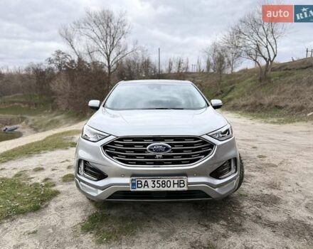 Серый Форд Эдж, объемом двигателя 2 л и пробегом 38 тыс. км за 27100 $, фото 3 на Automoto.ua