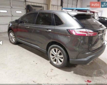 Сірий Форд Едж, об'ємом двигуна 2 л та пробігом 169 тис. км за 14700 $, фото 3 на Automoto.ua