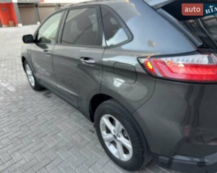 Серый Форд Эдж, объемом двигателя 2 л и пробегом 149 тыс. км за 16500 $, фото 6 на Automoto.ua