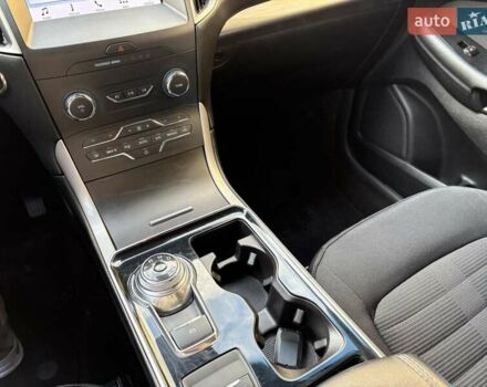 Форд Эдж 2019 в Николаеве на Automoto.ua Серый Форд Эдж, объемом двигателя 2 л и пробегом 67 тыс. км за 17000 $, фото 10 на Automoto.ua