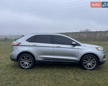 Серый Форд Эдж, объемом двигателя 2 л и пробегом 28 тыс. км за 19300 $, фото 7 на Automoto.ua