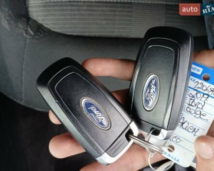 Серый Форд Эдж, объемом двигателя 2 л и пробегом 105 тыс. км за 13950 $, фото 8 на Automoto.ua