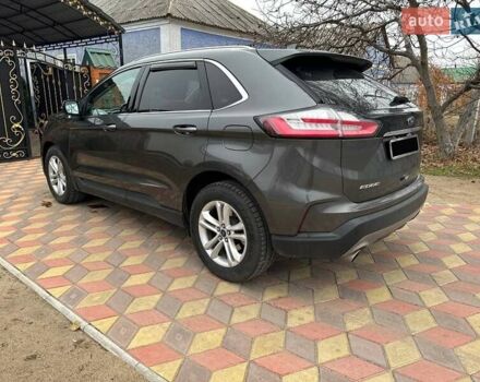 Сірий Форд Едж, об'ємом двигуна 2 л та пробігом 104 тис. км за 18600 $, фото 6 на Automoto.ua
