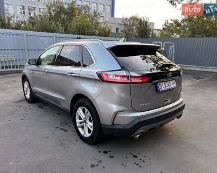 Серый Форд Эдж, объемом двигателя 2 л и пробегом 46 тыс. км за 20200 $, фото 3 на Automoto.ua