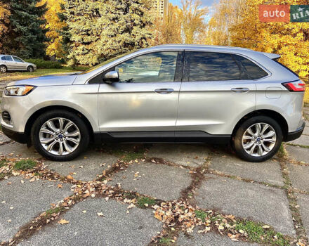 Серый Форд Эдж, объемом двигателя 2 л и пробегом 69 тыс. км за 20000 $, фото 3 на Automoto.ua