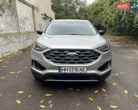Сірий Форд Едж, об'ємом двигуна 2 л та пробігом 74 тис. км за 18700 $, фото 6 на Automoto.ua