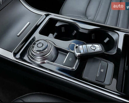 Серый Форд Эдж, объемом двигателя 2 л и пробегом 221 тыс. км за 17000 $, фото 10 на Automoto.ua