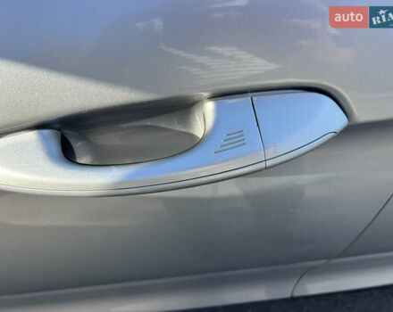 Серый Форд Эдж, объемом двигателя 2 л и пробегом 210 тыс. км за 19000 $, фото 10 на Automoto.ua