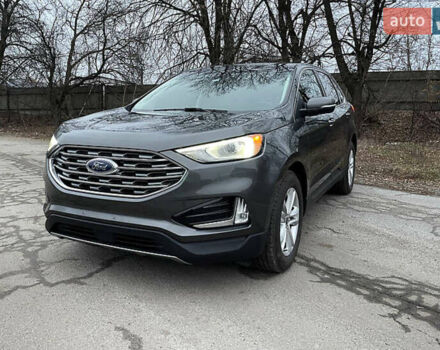 Серый Форд Эдж, объемом двигателя 2 л и пробегом 221 тыс. км за 17000 $, фото 2 на Automoto.ua