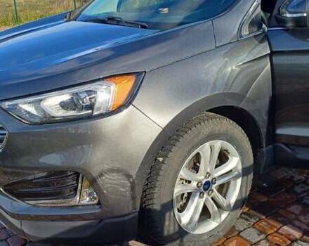 Сірий Форд Едж, об'ємом двигуна 2 л та пробігом 155 тис. км за 18999 $, фото 2 на Automoto.ua