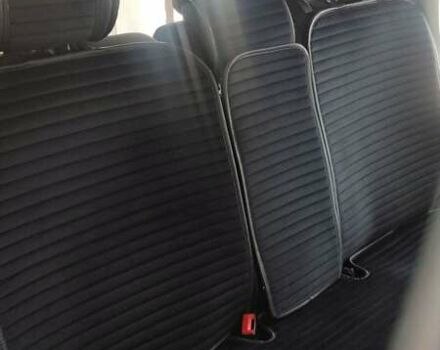 Сірий Форд Едж, об'ємом двигуна 2 л та пробігом 104 тис. км за 18600 $, фото 2 на Automoto.ua