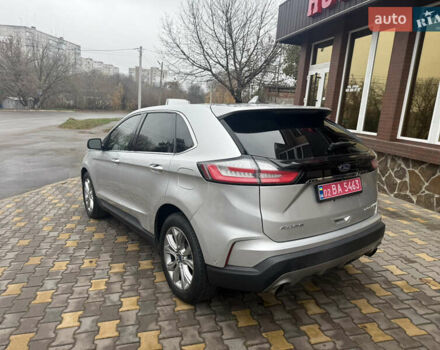 Серый Форд Эдж, объемом двигателя 2 л и пробегом 189 тыс. км за 17000 $, фото 5 на Automoto.ua