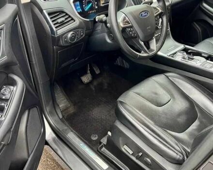 Серый Форд Эдж, объемом двигателя 2 л и пробегом 110 тыс. км за 10000 $, фото 11 на Automoto.ua