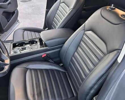 Серый Форд Эдж, объемом двигателя 2 л и пробегом 46 тыс. км за 20200 $, фото 13 на Automoto.ua