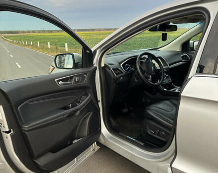 Серый Форд Эдж, объемом двигателя 2 л и пробегом 136 тыс. км за 18500 $, фото 13 на Automoto.ua