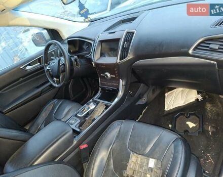 Сірий Форд Едж, об'ємом двигуна 2 л та пробігом 130 тис. км за 13900 $, фото 9 на Automoto.ua