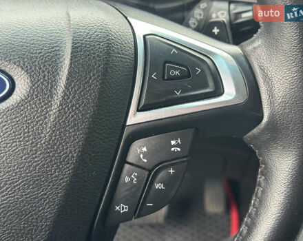 Серый Форд Эдж, объемом двигателя 2 л и пробегом 88 тыс. км за 17200 $, фото 29 на Automoto.ua