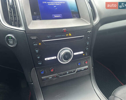 Серый Форд Эдж, объемом двигателя 2 л и пробегом 88 тыс. км за 17200 $, фото 34 на Automoto.ua