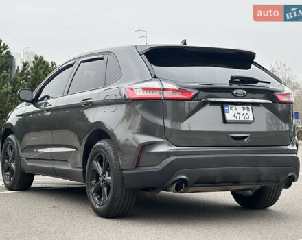 Серый Форд Эдж, объемом двигателя 2 л и пробегом 88 тыс. км за 17200 $, фото 9 на Automoto.ua