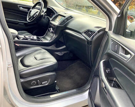 Серый Форд Эдж, объемом двигателя 2 л и пробегом 69 тыс. км за 20000 $, фото 11 на Automoto.ua