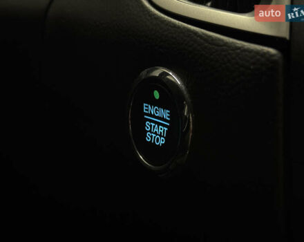 Сірий Форд Едж, об'ємом двигуна 2 л та пробігом 65 тис. км за 17499 $, фото 30 на Automoto.ua