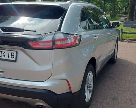 Серый Форд Эдж, объемом двигателя 2 л и пробегом 115 тыс. км за 17500 $, фото 2 на Automoto.ua